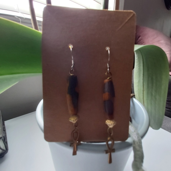 Wooden gold rone dangle with cross hanging earring; size: 3" long - Picture 3 of 4